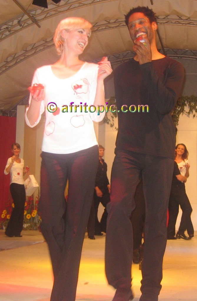 ../Images/krefash2 294.jpg